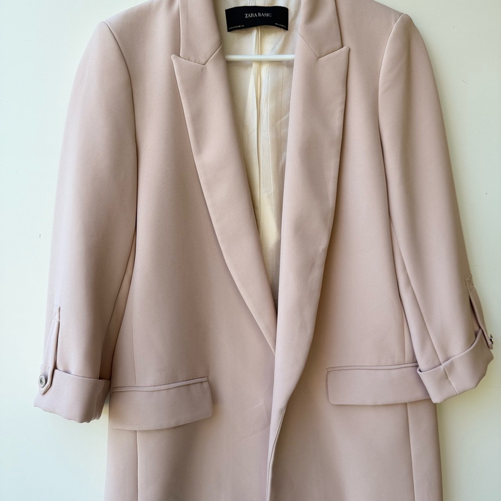 Zara Women's Soft Pink Blazer